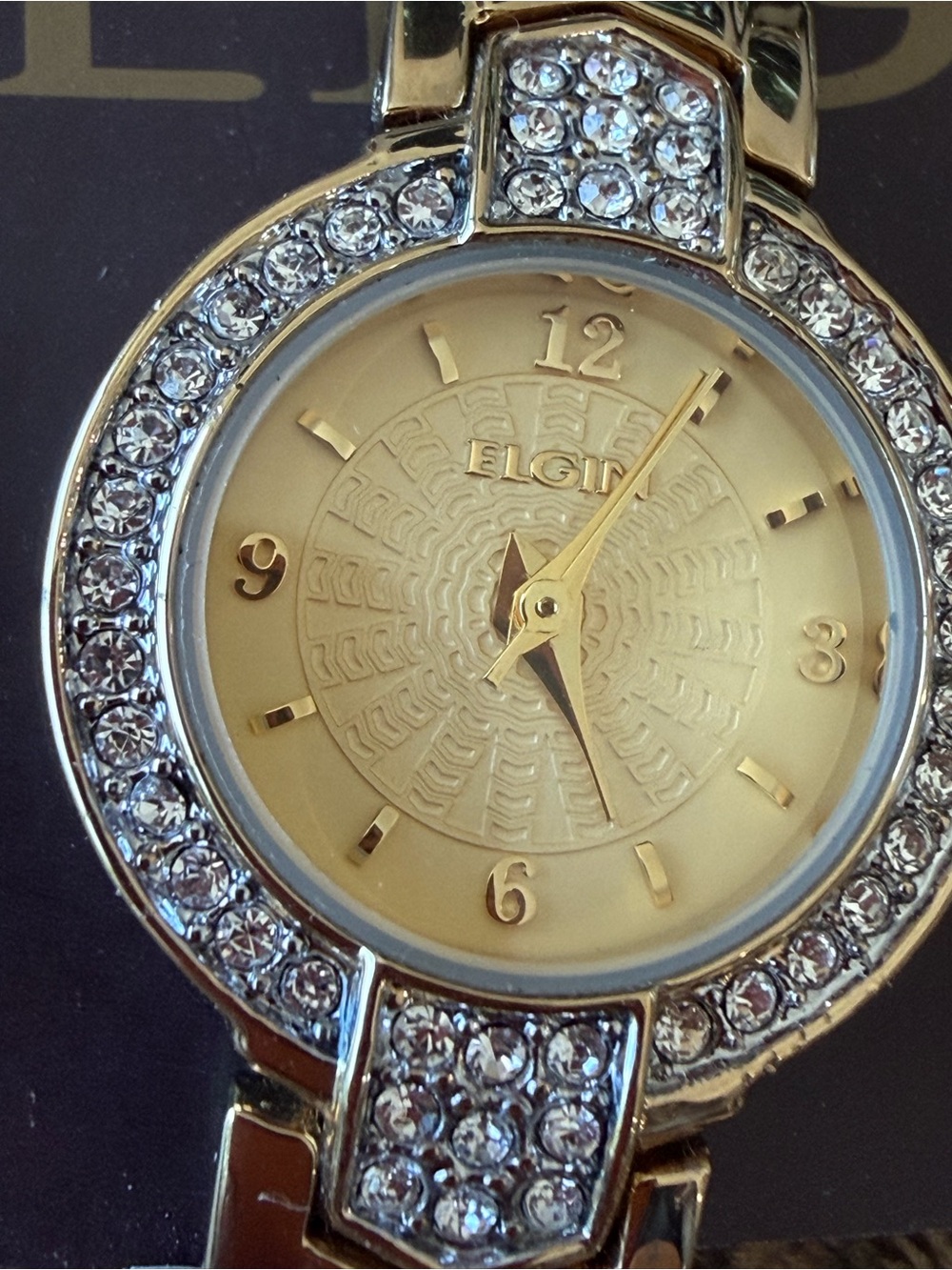 NEW! Vintage Elgin Gold-tone & Crystal Watch 23mm + Matching Bracelet Set - Picture 3 of 5